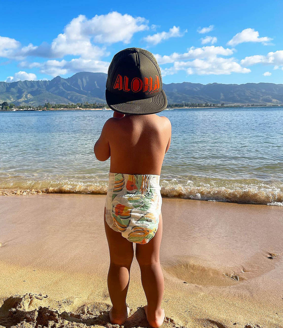 The Top 6 Beach Day Essentials For Both Baby + Mama